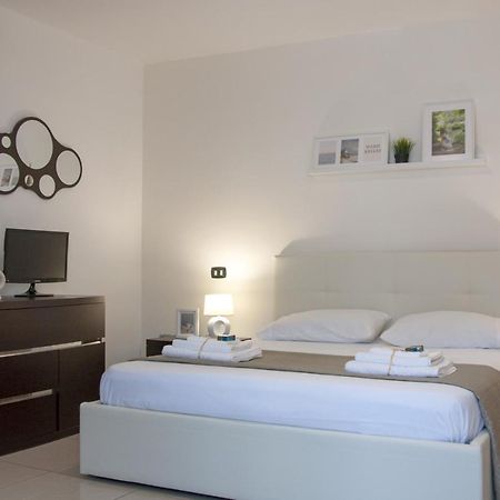 Apartamento Le Muse Caserta Exterior foto