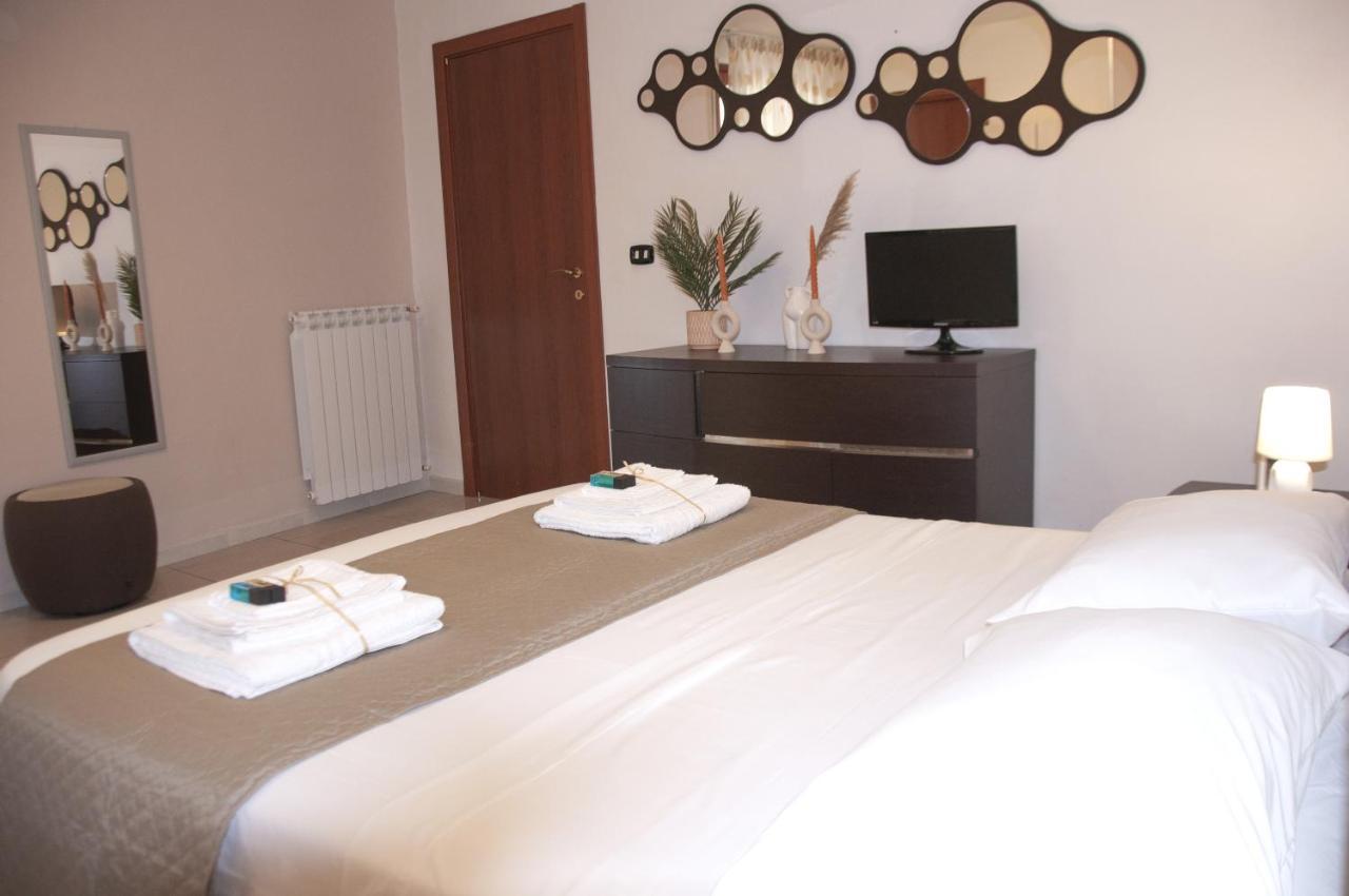Apartamento Le Muse Caserta Exterior foto
