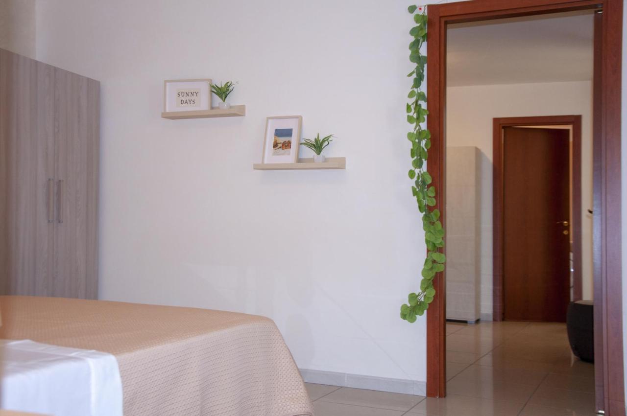 Apartamento Le Muse Caserta Exterior foto