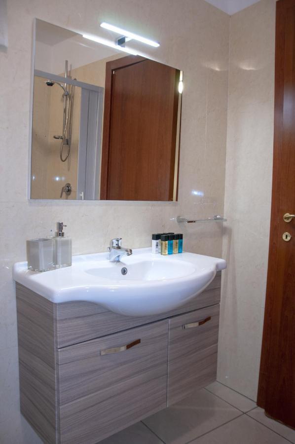 Apartamento Le Muse Caserta Exterior foto