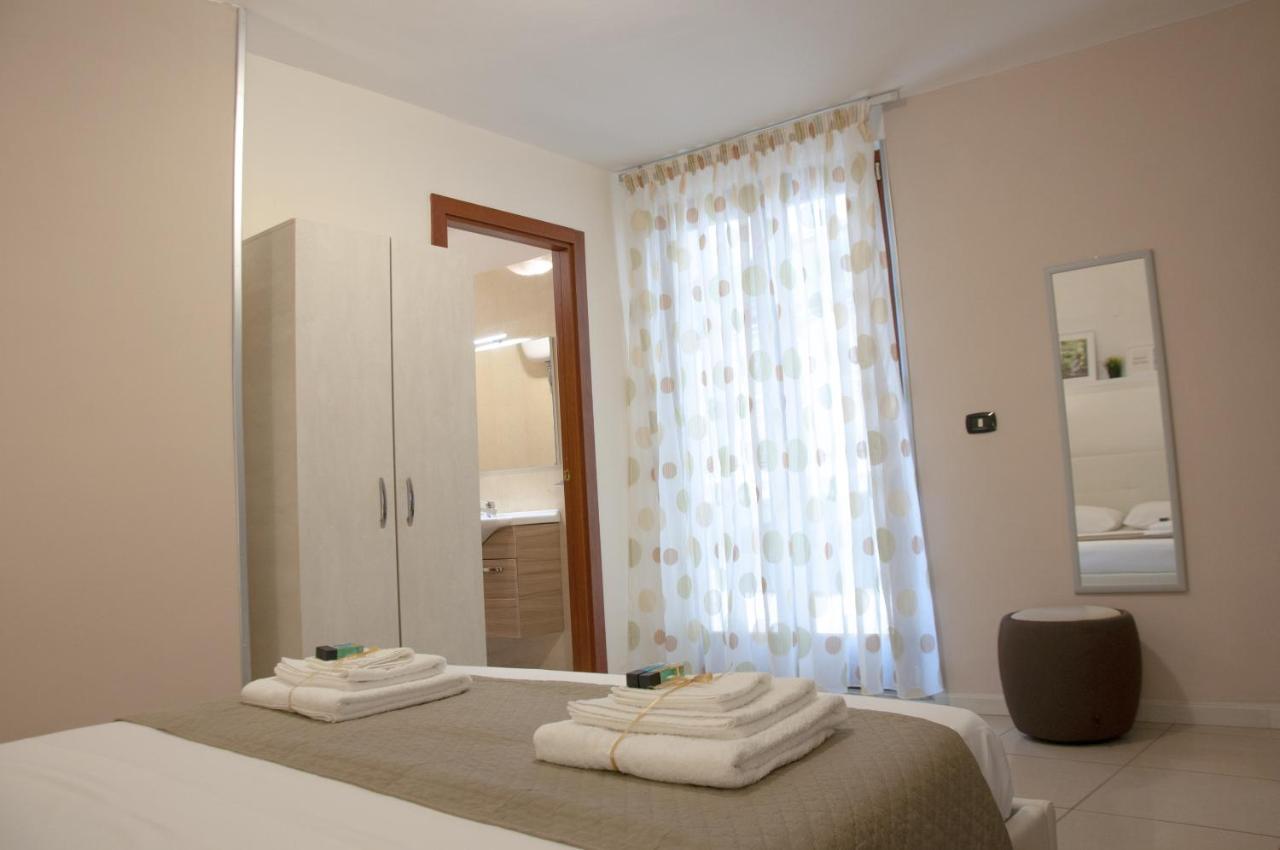 Apartamento Le Muse Caserta Exterior foto